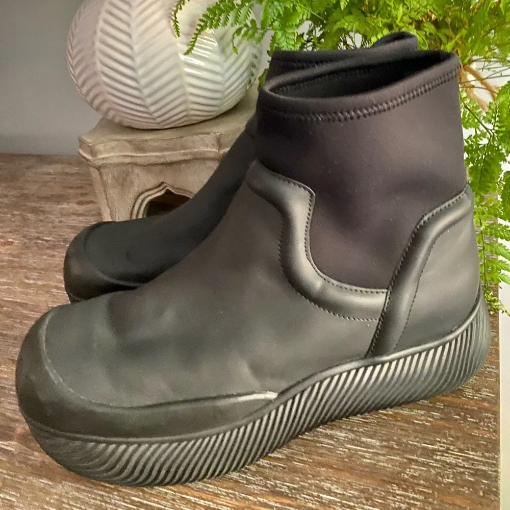 Zara chunky rubber